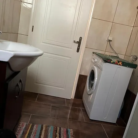 Sunshine 2 Apartment Leonidio