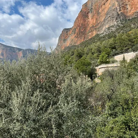 Apartment Sunshine 2 Leonidio