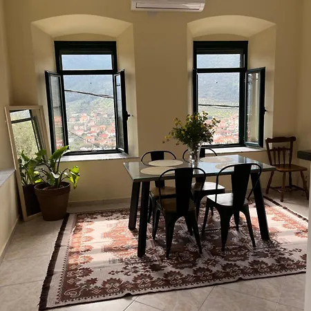 Апартаменты Sunshine 2 *